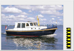 Pamvlet 900 OK (barco de motor)