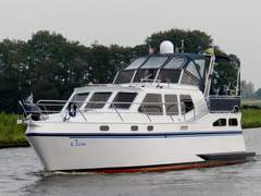 Tjeukemeer 1100 TS (barco de motor)
