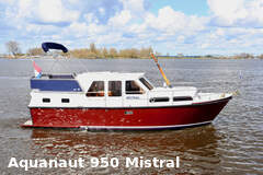 Aquanaut 950 AK (powerboat)