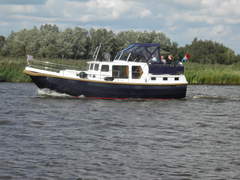 Broeresloot Duet Vlet 10.80 (barco de motor)