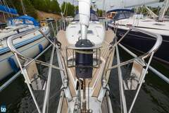 Jeanneau Sun Odyssey 40.3 (sailboat)
